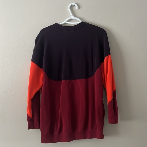 Nike Air Oversized Sweater (Duplicate) - Picture 5 of 7